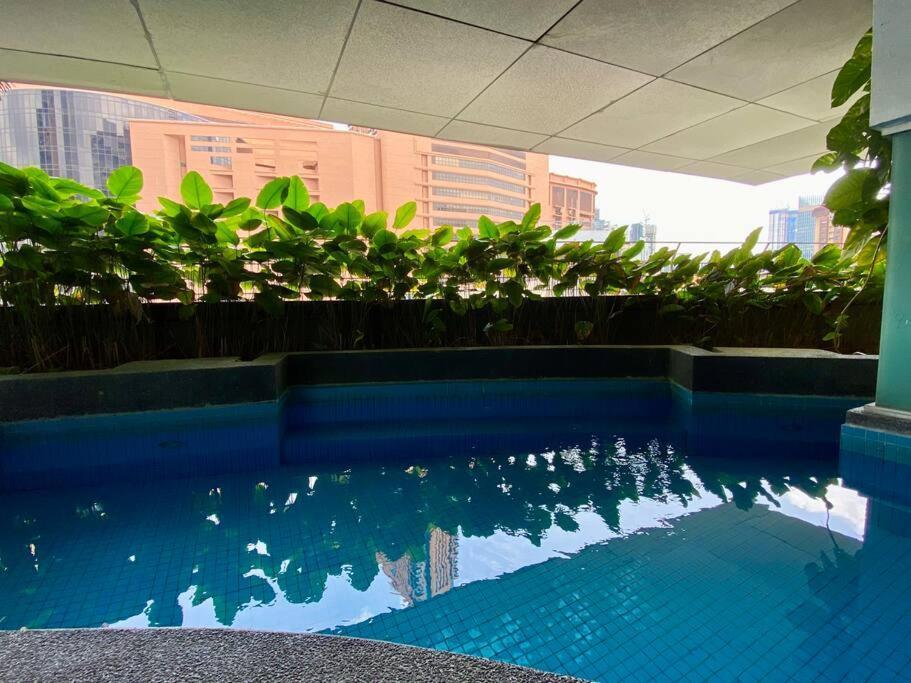 Spacious 3R,2R,Studio 5Min Walk To Time Square,Lalaport, Pool,Gym,Wifi Apartman Kuala Lumpur Kültér fotó