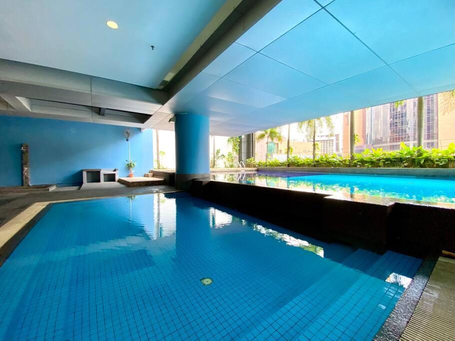 Spacious 3R,2R,Studio 5Min Walk To Time Square,Lalaport, Pool,Gym,Wifi Apartman Kuala Lumpur Kültér fotó