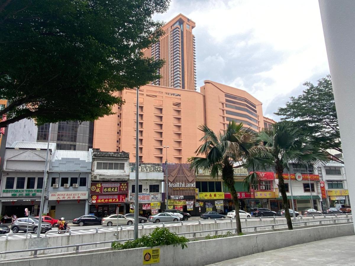 Spacious 3R,2R,Studio 5Min Walk To Time Square,Lalaport, Pool,Gym,Wifi Apartman Kuala Lumpur Kültér fotó