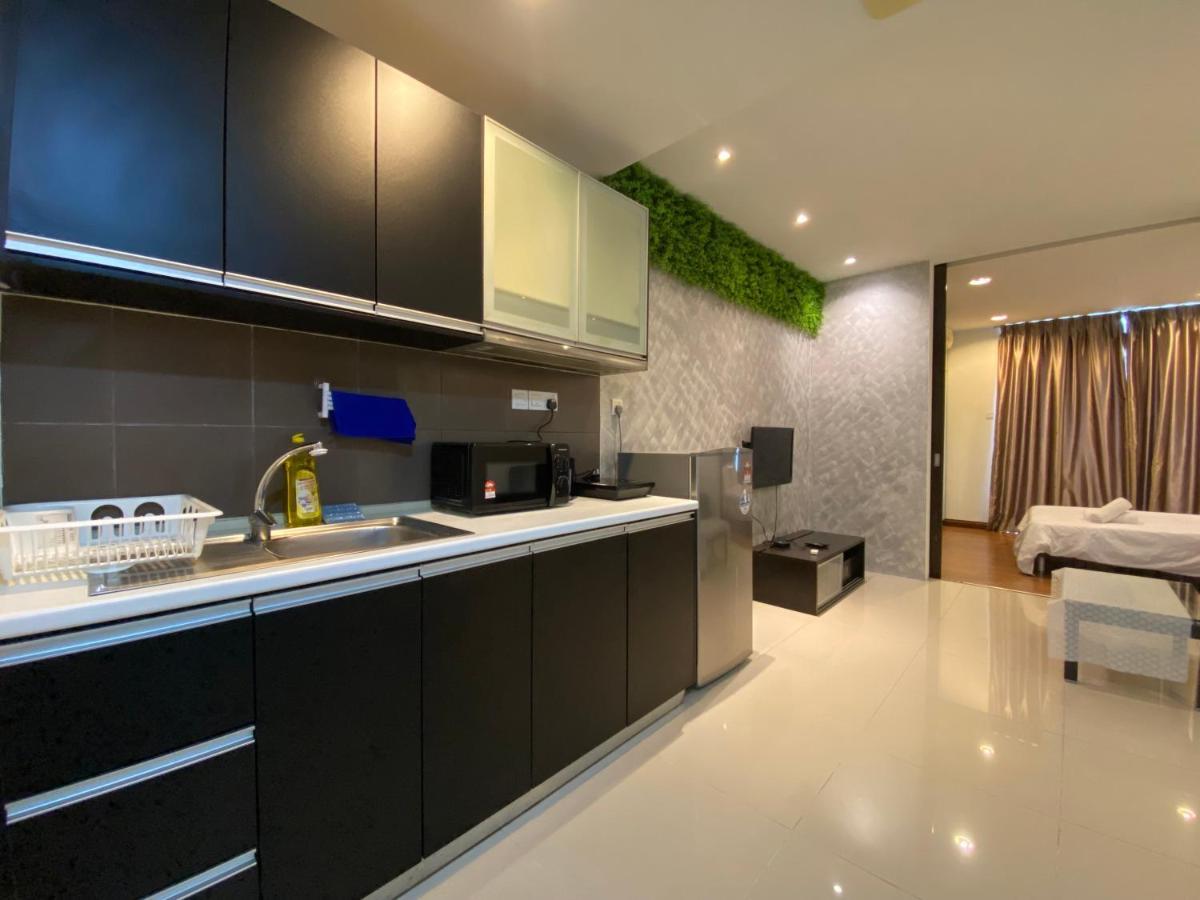 Spacious 3R,2R,Studio 5Min Walk To Time Square,Lalaport, Pool,Gym,Wifi Apartman Kuala Lumpur Kültér fotó