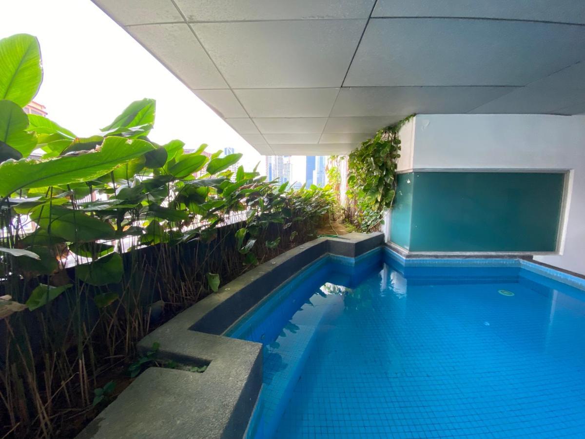 Spacious 3R,2R,Studio 5Min Walk To Time Square,Lalaport, Pool,Gym,Wifi Apartman Kuala Lumpur Kültér fotó
