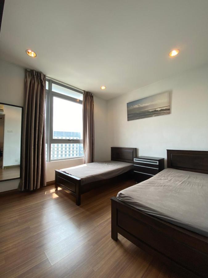 Spacious 3R,2R,Studio 5Min Walk To Time Square,Lalaport, Pool,Gym,Wifi Apartman Kuala Lumpur Kültér fotó